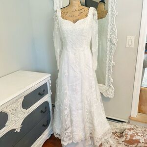 Christina Wu White BEADED Lace Long Sleeve Mermaid Train Wedding Gown Dress